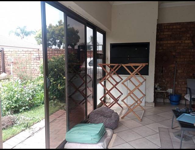 3 BEDROOM CLUSTER FOR SALE IN RAVENSWOOD